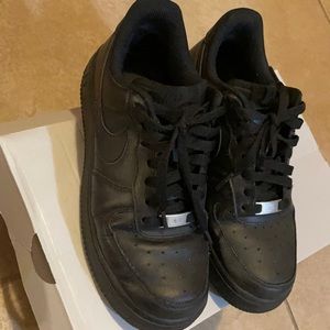 Nike air force shoes, black, size: UK 4.5 US7